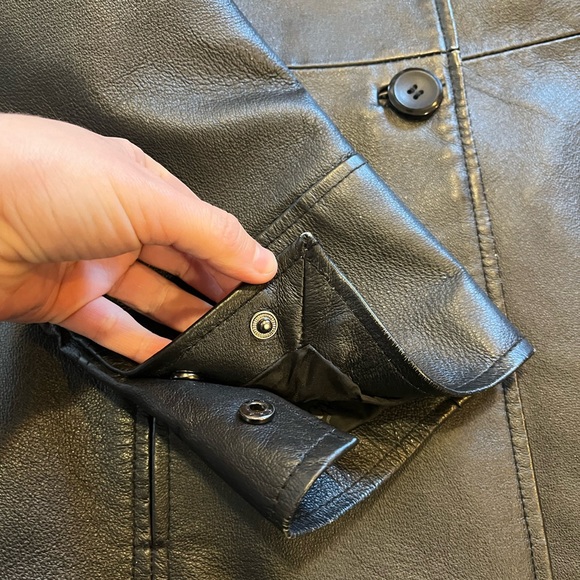 Nice! East 5th genuine leather black coat jacket women’s large button down - Picture 6 of 16